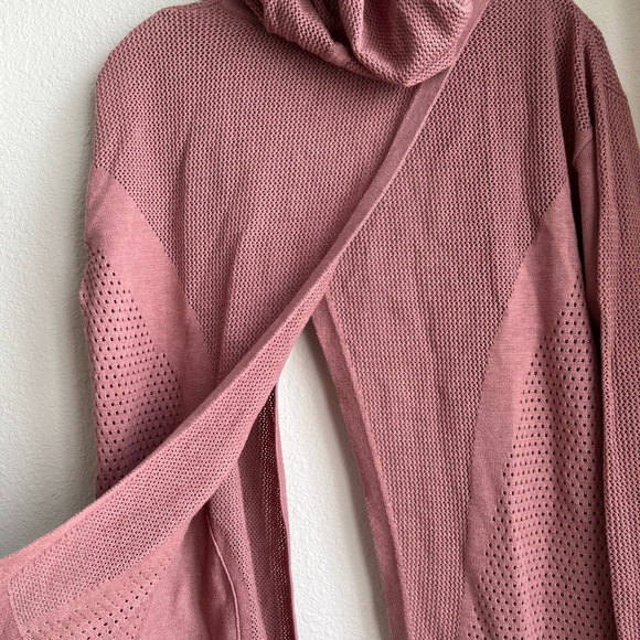 Lululemon Still Movement Wrap - Picture 7 of 10